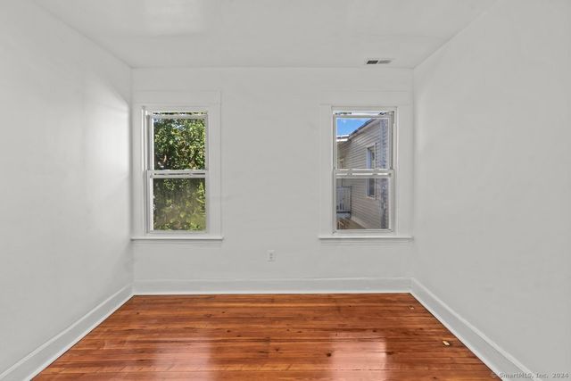 56 Blake Street 2, New Haven, CT 06511