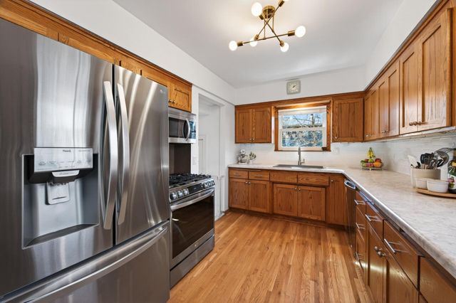 2824 Stinson Boulevard, Minneapolis, MN 55418