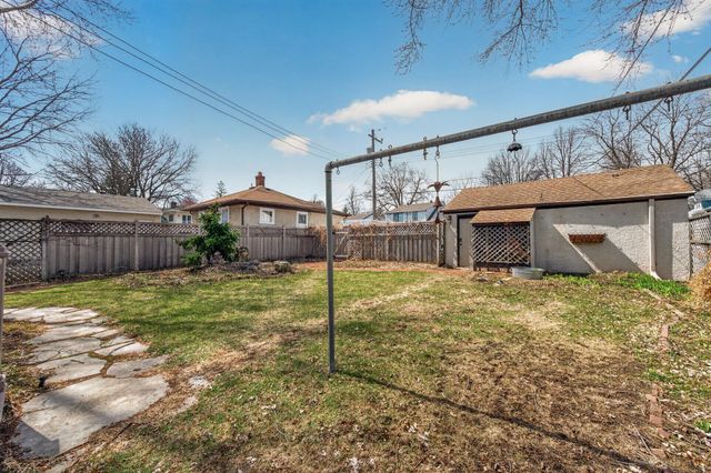 2824 Stinson Boulevard, Minneapolis, MN 55418