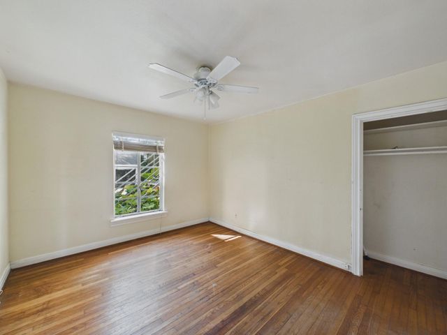 1823 W Main Street 1, Houston, TX 77098