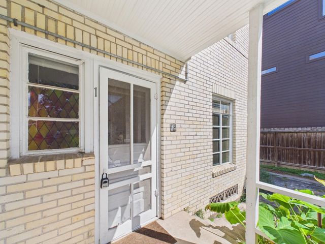 1823 W Main Street 1, Houston, TX 77098