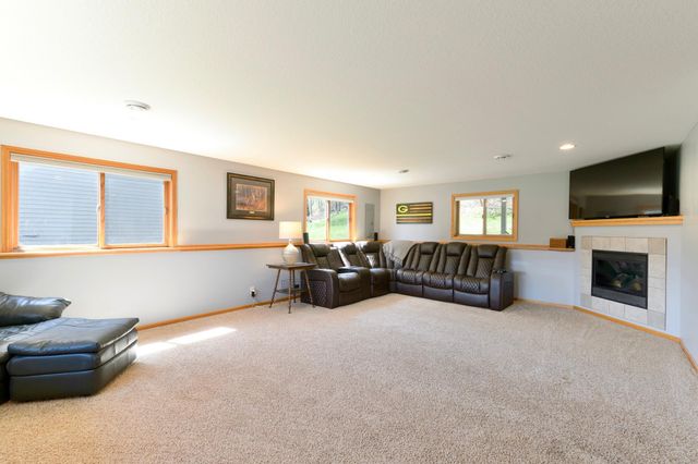 357 Glenmeadow Street, River Falls, WI 54022