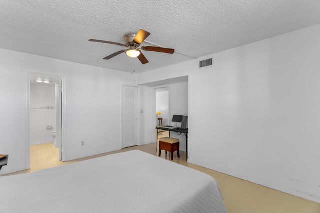 3100 NE 49th Street 1008, Fort Lauderdale, FL 33308