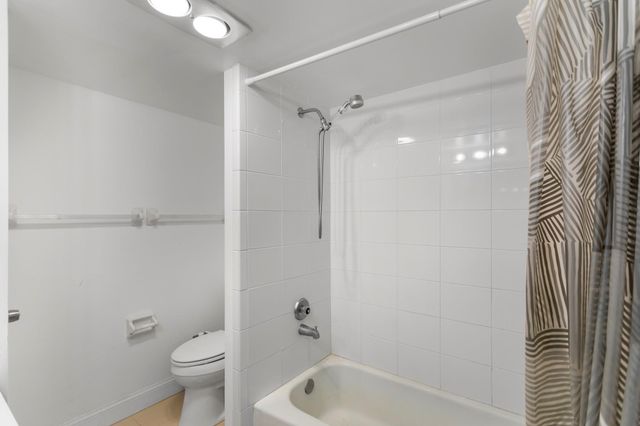 3100 NE 49th Street 1008, Fort Lauderdale, FL 33308