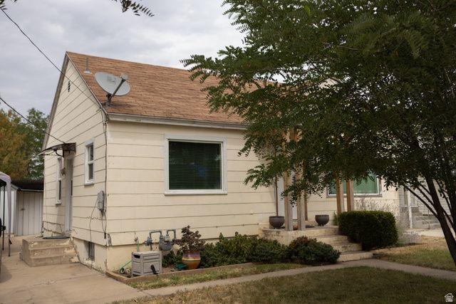 2086 W 5600 S, Roy, UT 84067