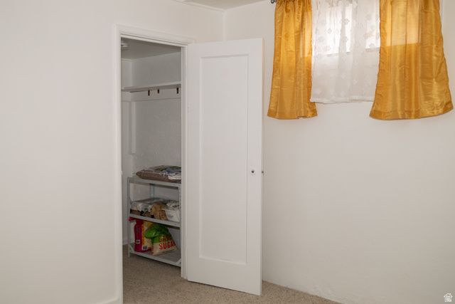 2086 W 5600 S, Roy, UT 84067