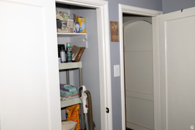 2086 W 5600 S, Roy, UT 84067