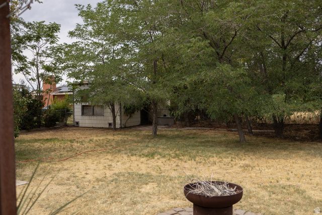 2086 W 5600 S, Roy, UT 84067