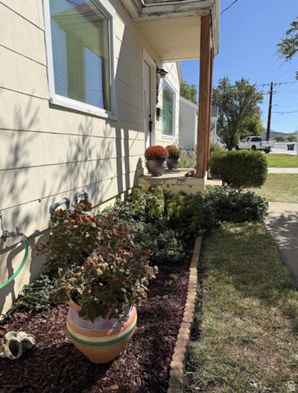 2086 W 5600 S, Roy, UT 84067 — photo 3