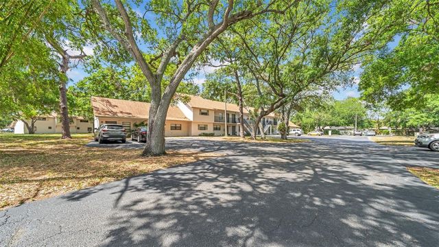 2122 BRADFORD STREET 505, Clearwater, FL 33760