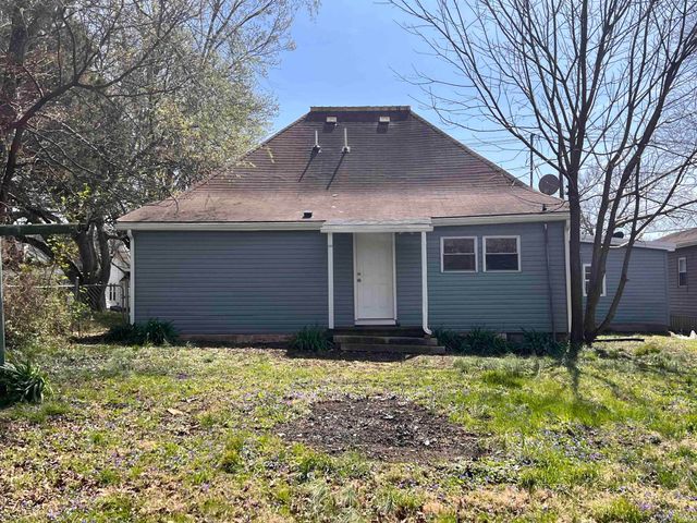 303 E North Street, Winslow, IN 47598