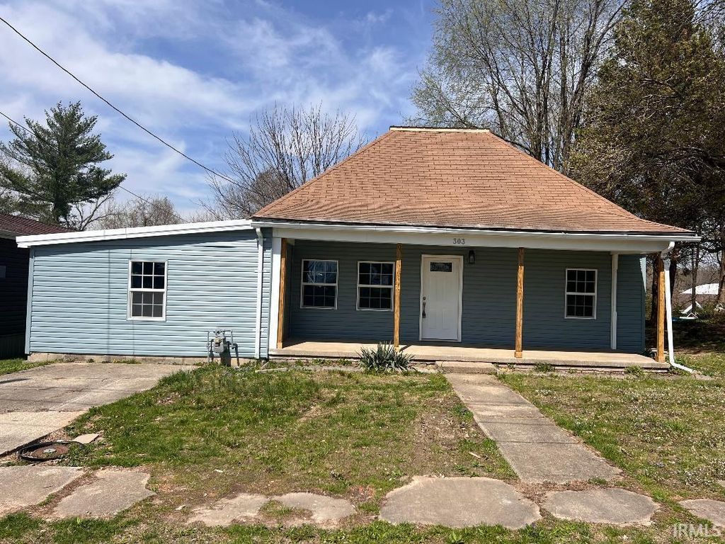 303 E North Street, Winslow, IN 47598
