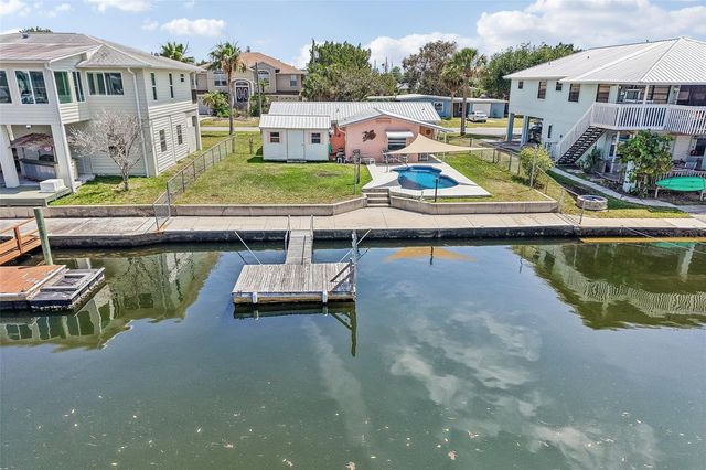 3303 MINNOW CREEK DRIVE, Hernando Beach, FL 34607