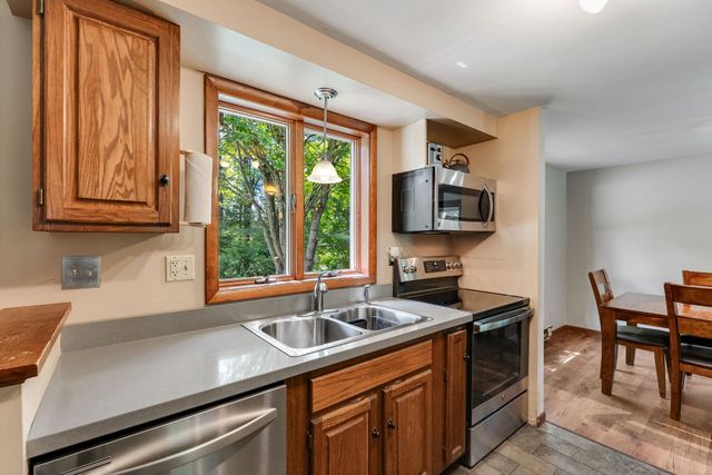 92 Stagecoach Road, Northfield, VT 05663