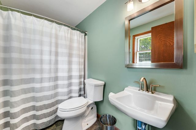 92 Stagecoach Road, Northfield, VT 05663