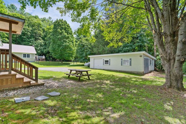 92 Stagecoach Road, Northfield, VT 05663