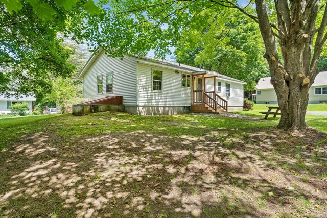 92 Stagecoach Road, Northfield, VT 05663
