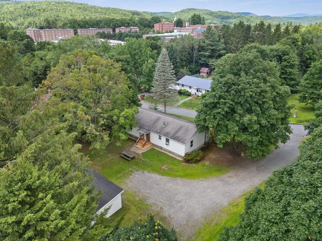 92 Stagecoach Road, Northfield, VT 05663