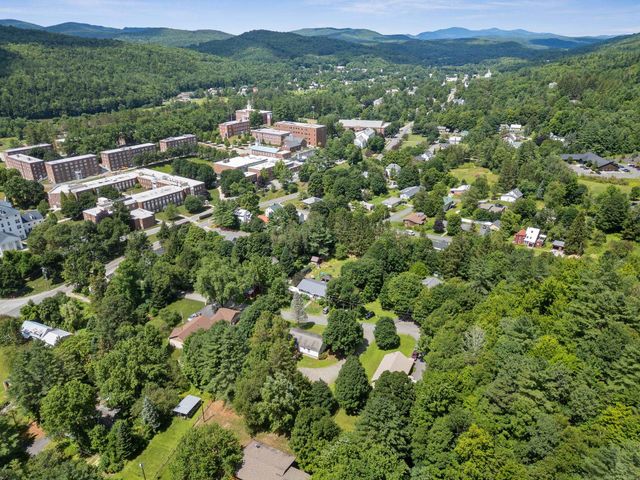 92 Stagecoach Road, Northfield, VT 05663
