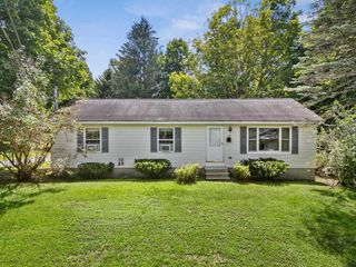 92 Stagecoach Road, Northfield, VT 05663