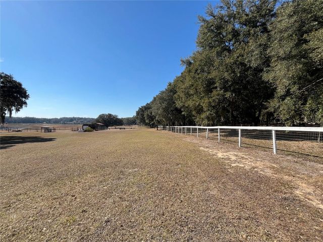 35400 LAKE RAY DRIVE, Dade City, FL 33525