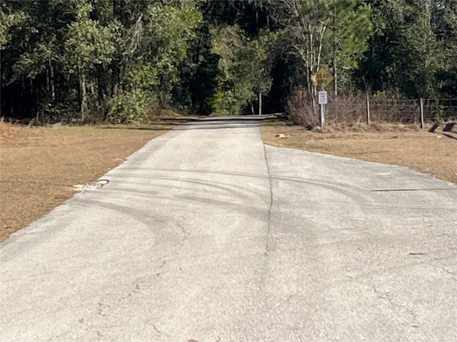 35400 LAKE RAY DRIVE, Dade City, FL 33525