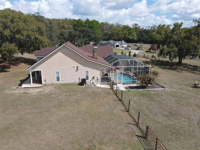35400 LAKE RAY DRIVE, Dade City, FL 33525