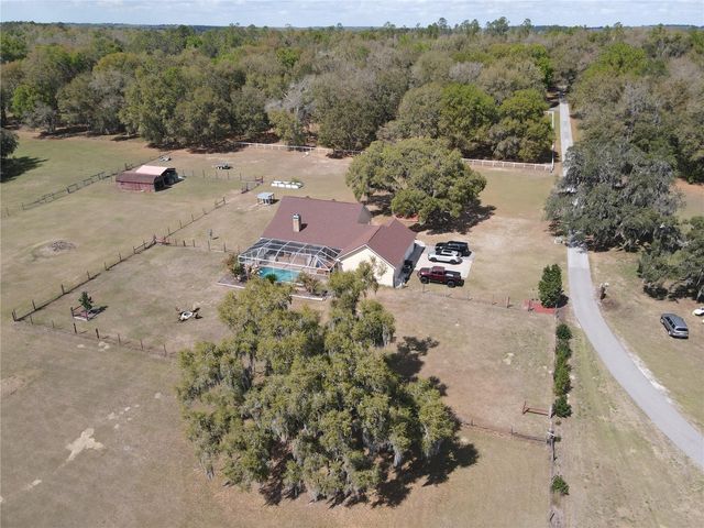 35400 LAKE RAY DRIVE, Dade City, FL 33525