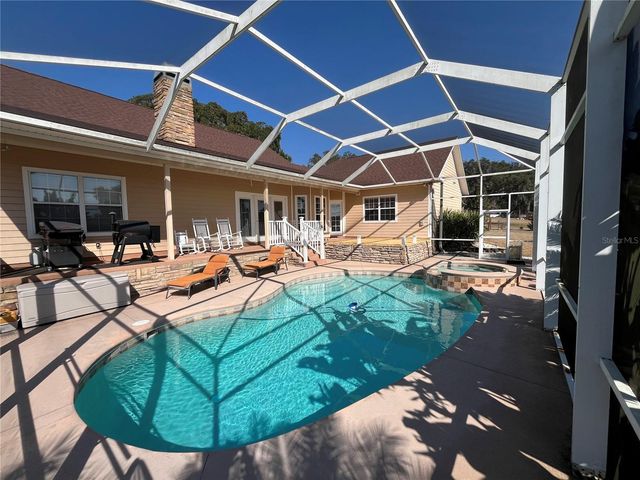 35400 LAKE RAY DRIVE, Dade City, FL 33525