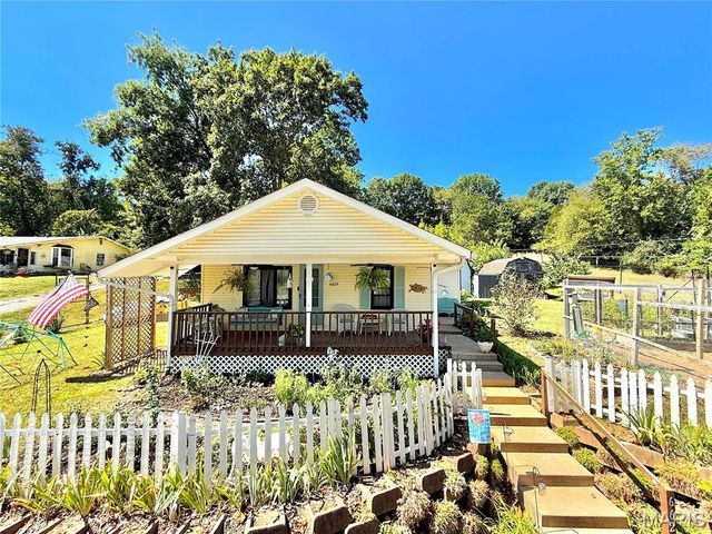 6625 Dry Creek Road, Barnhart, MO 63012