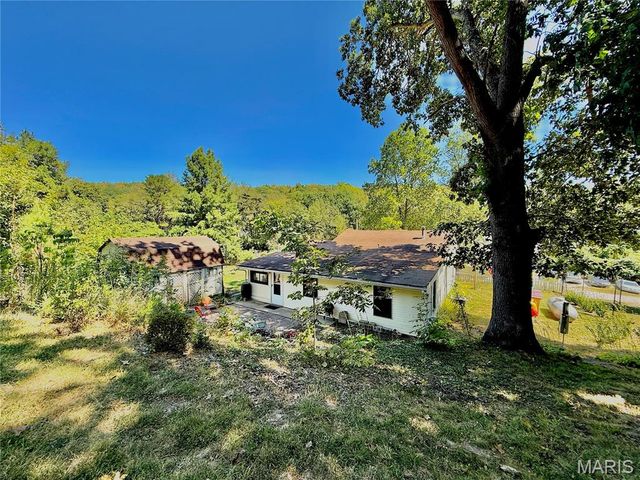 6625 Dry Creek Road, Barnhart, MO 63012