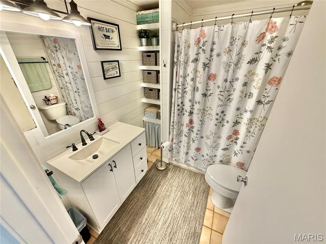 6625 Dry Creek Road, Barnhart, MO 63012