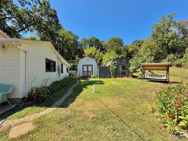 6625 Dry Creek Road, Barnhart, MO 63012