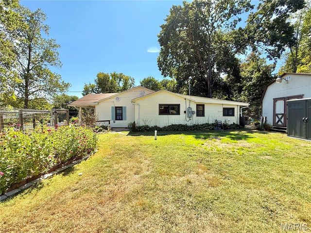 6625 Dry Creek Road, Barnhart, MO 63012