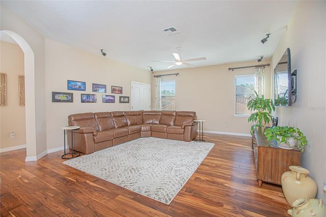 1481 CALM WATERS COURT, St Cloud, FL 34771