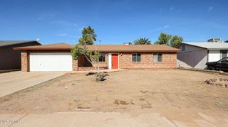 8618 W CLARENDON Avenue, Phoenix, AZ 85037