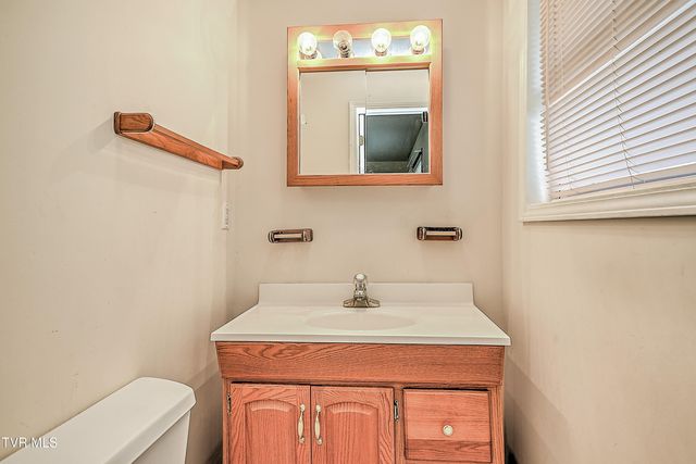 202 Timber Ridge Lane, Gate City, VA 24251