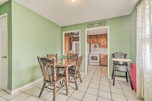 202 Timber Ridge Lane, Gate City, VA 24251