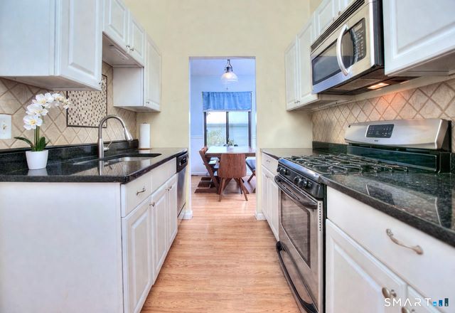 55 Lawson Lane 55, Ridgefield, CT 06877