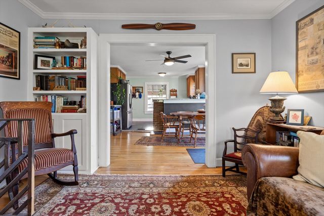 4200 Crestview Drive, Chattanooga, TN 37415