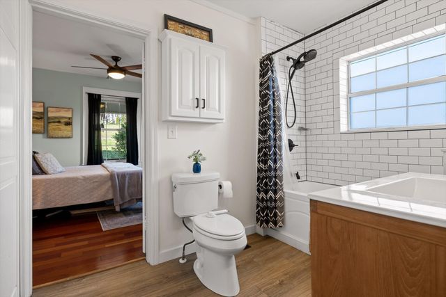 4200 Crestview Drive, Chattanooga, TN 37415