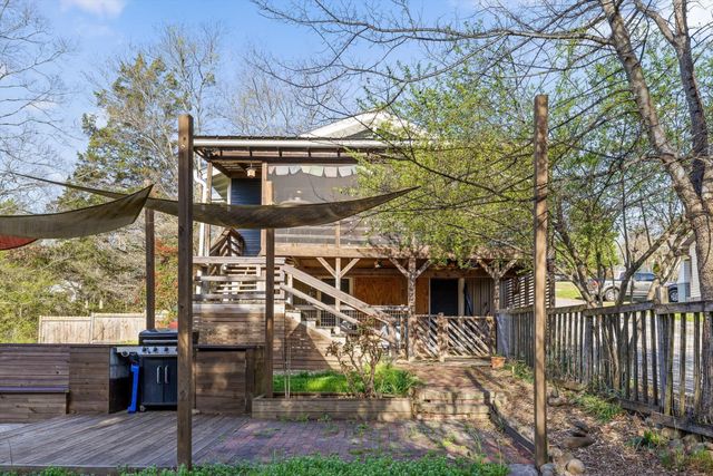 4200 Crestview Drive, Chattanooga, TN 37415