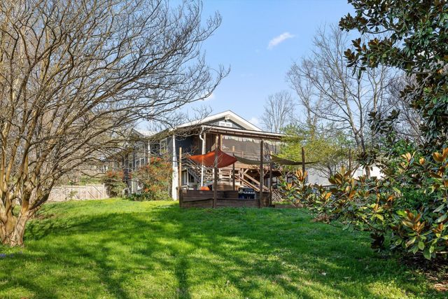 4200 Crestview Drive, Chattanooga, TN 37415