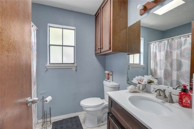 3333 Halfpenny St, Corpus Christi, TX 78414