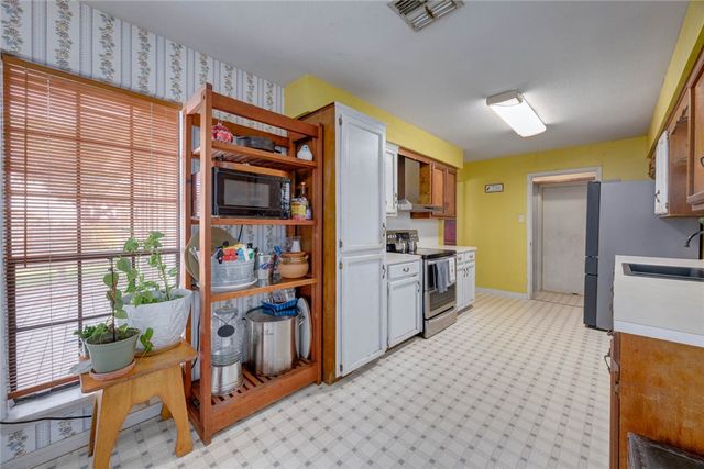 3333 Halfpenny St, Corpus Christi, TX 78414