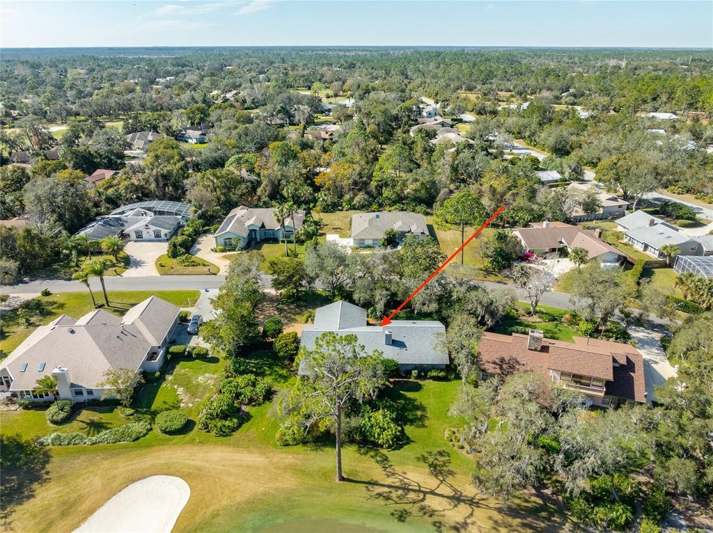 Image 7 of property listing at 507 BOXWOOD LANE, New Smyrna Beach, FL 32168