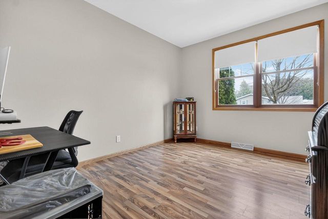 218 Kilbourn Street, Horicon, WI 53032