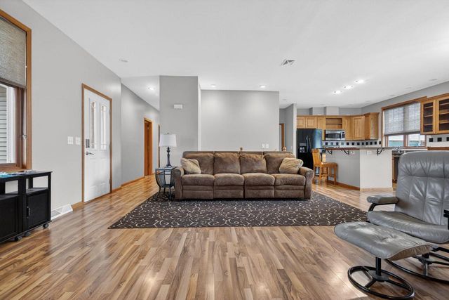 218 Kilbourn Street, Horicon, WI 53032