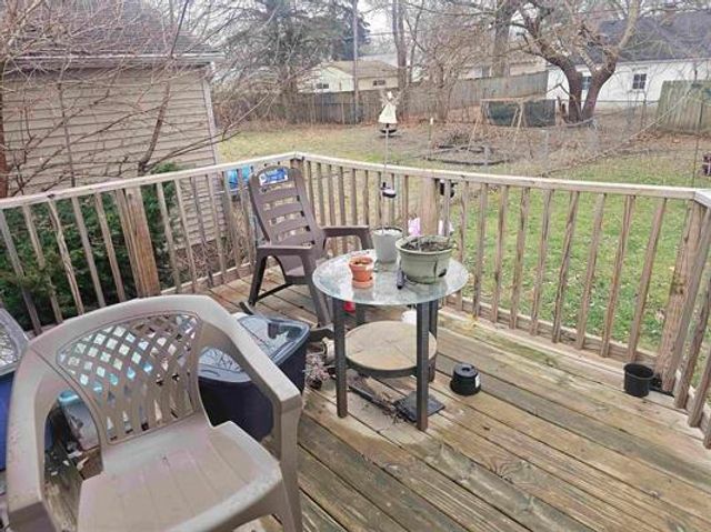 1928 Paradise Boulevard, Rockford, IL 61103