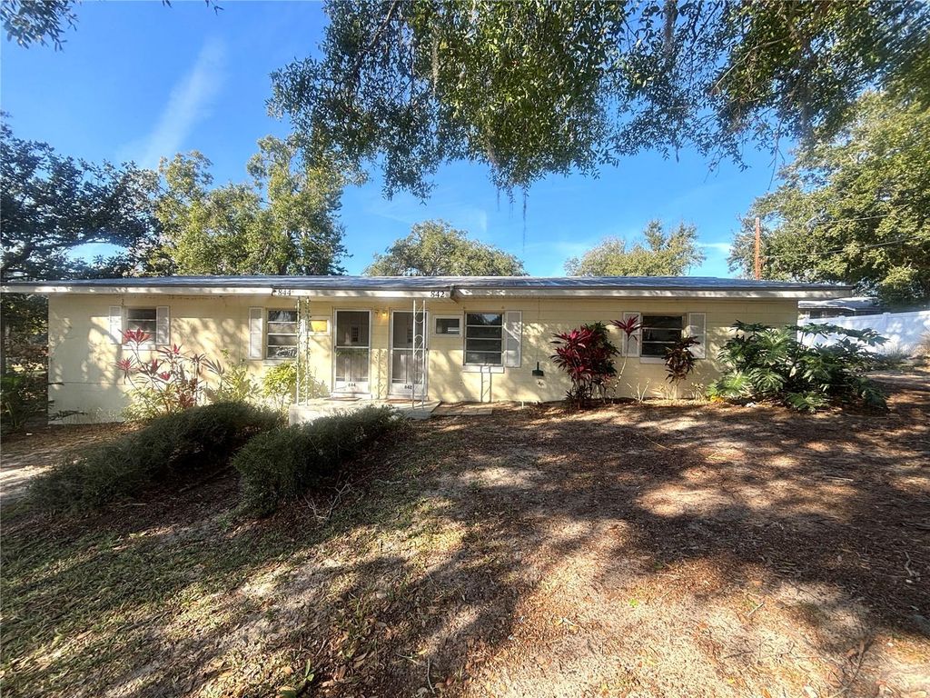 842 LAKE AVENUE, Clermont, FL 34711